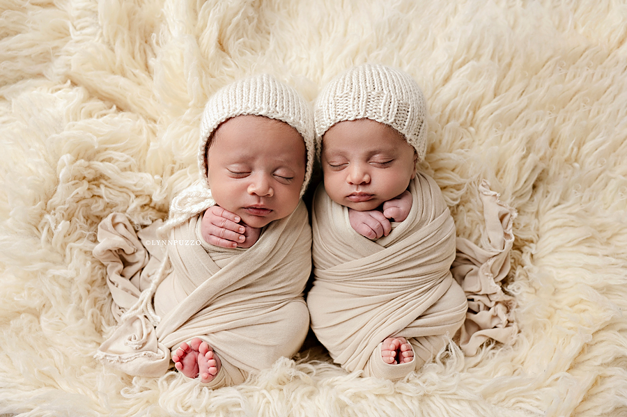 Newborn Twin Photo Shoot