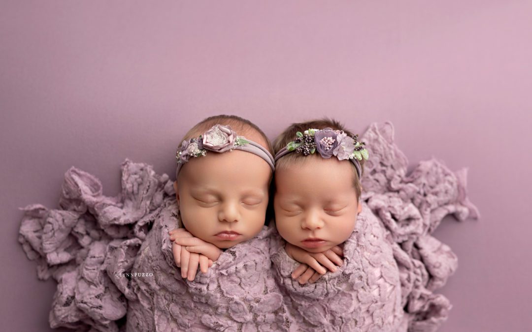 Twin Newborn Photographer | Peyton & Harper