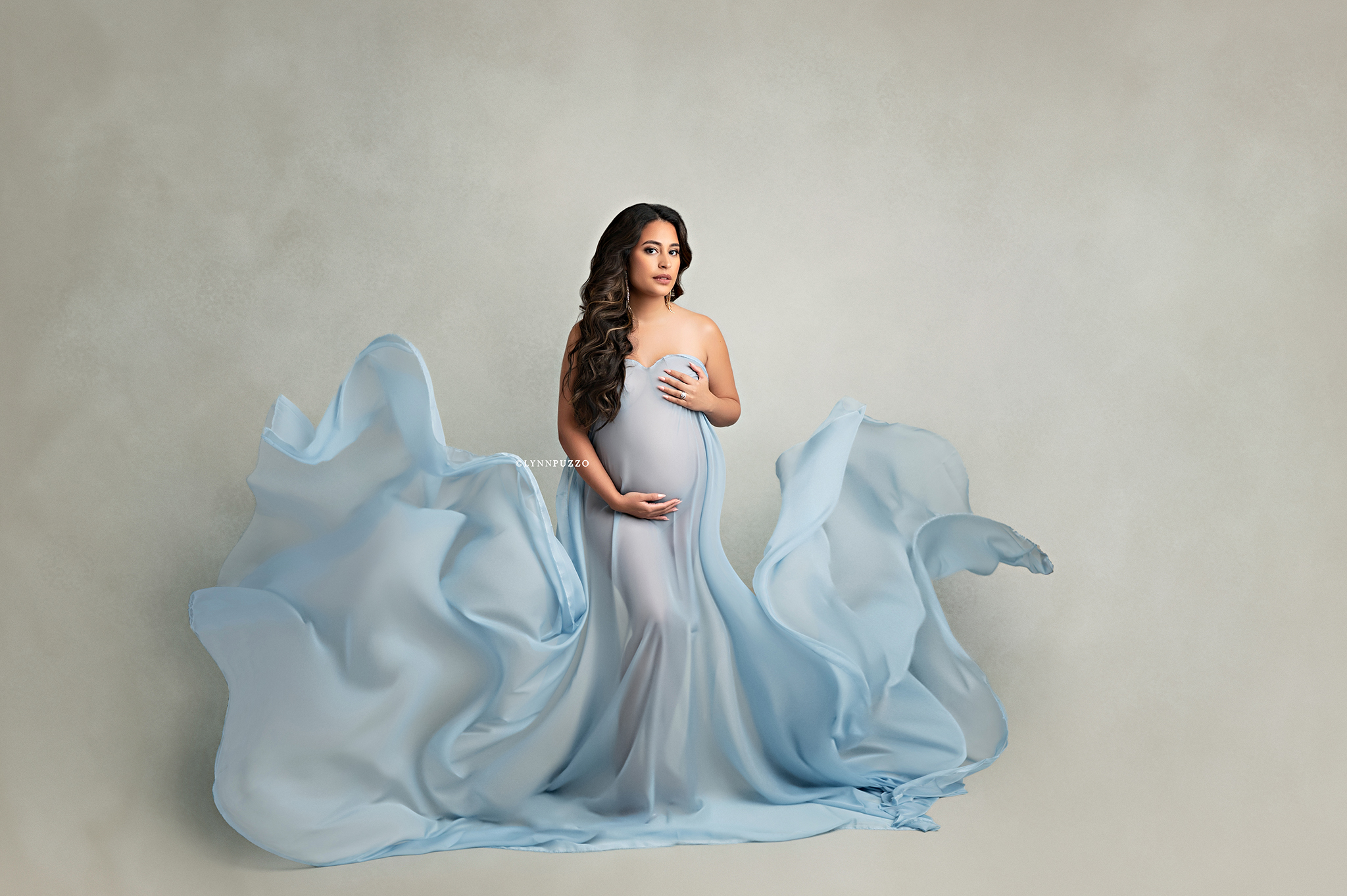 Luxury Mini Maternity Sessions Lynn Puzzo Photography 